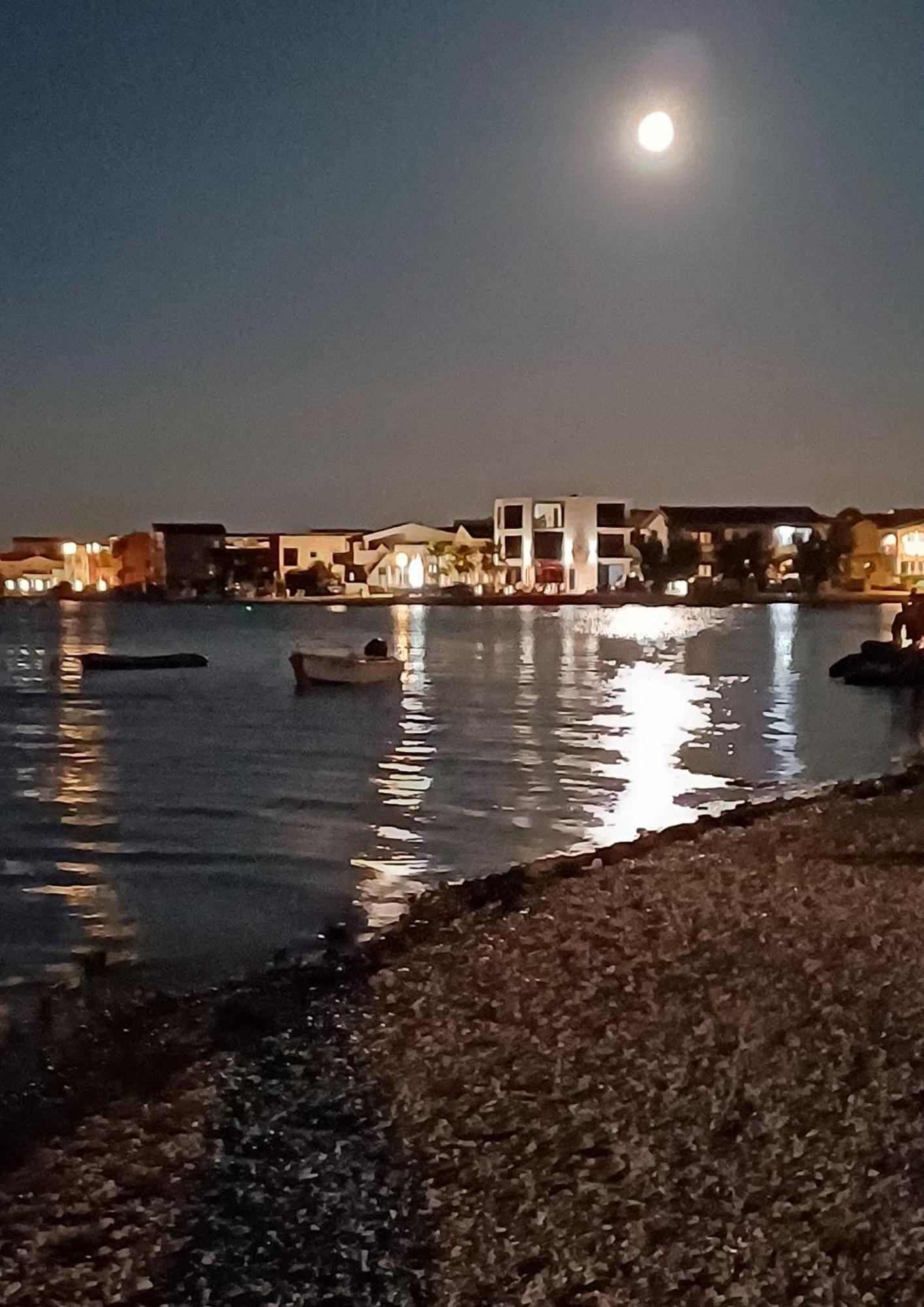 Apartmani Mira Vir Dış mekan fotoğraf