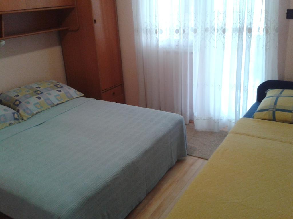 Apartmani Mira Vir Dış mekan fotoğraf