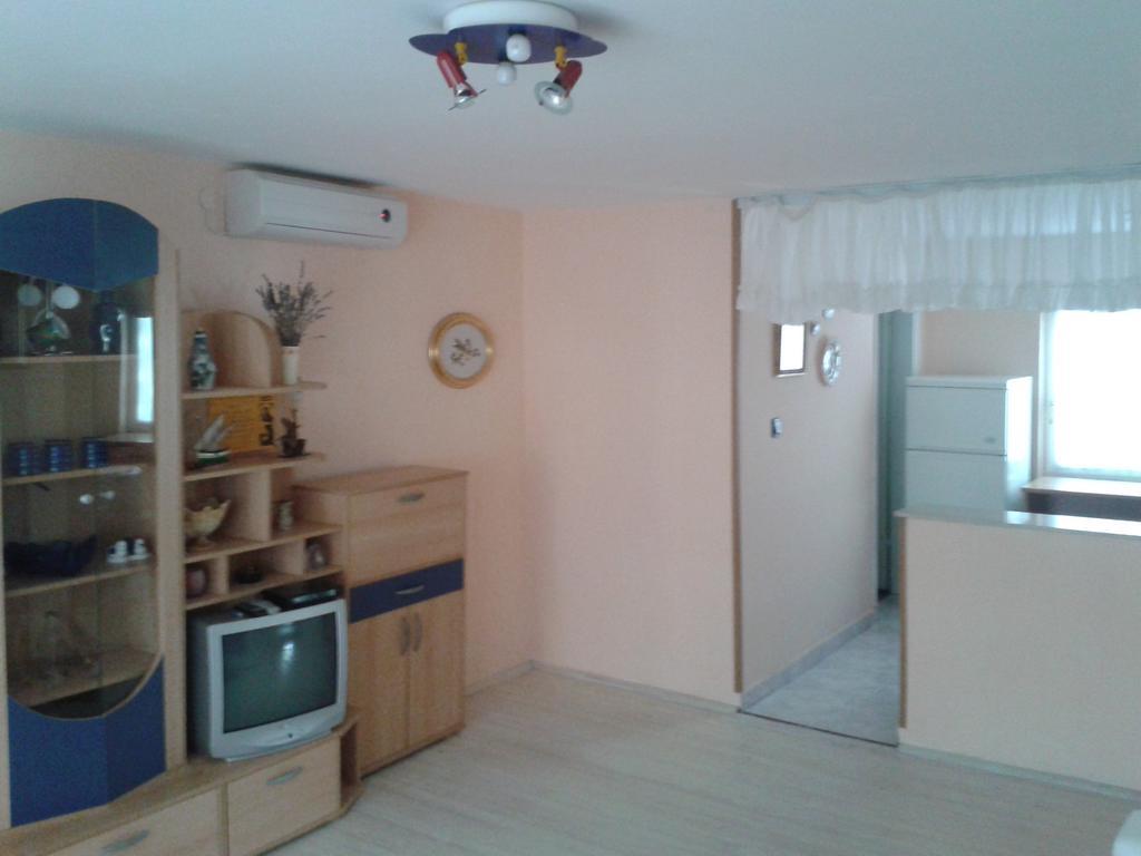 Apartmani Mira Vir Dış mekan fotoğraf